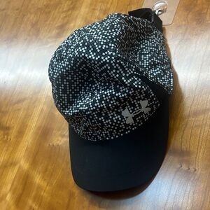 Under Armour Youth Black and White Dotted Cap